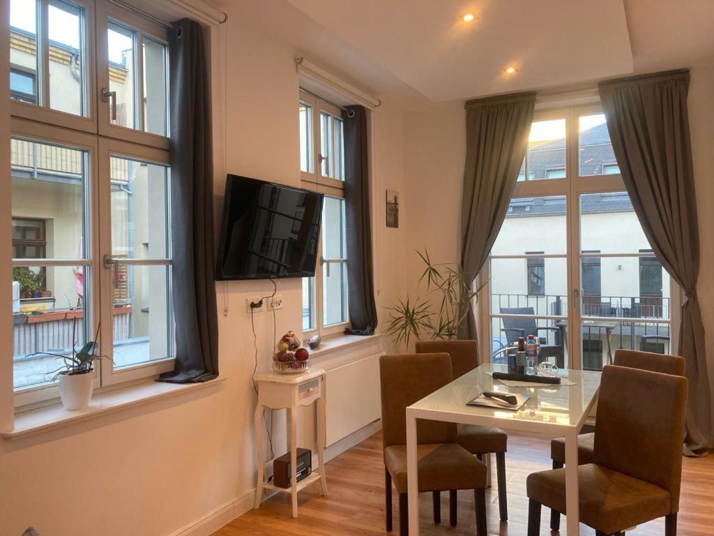 Downtown Apartment *